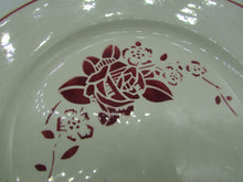 Charger l&#39;image dans la galerie, assiettes plates vintage Sarreguemines DV France Unic décor de rose au pochoir
